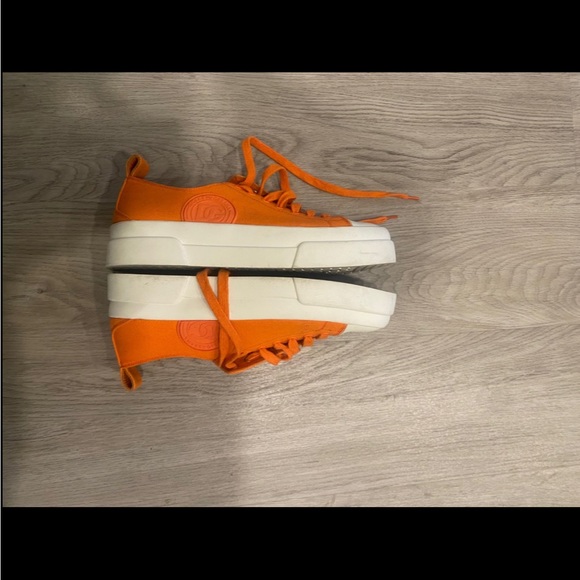 Dolce and Gabanna Sneakers - Picture 2 of 5